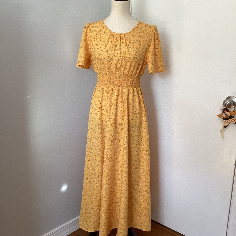 NWT FASHION MATERNITY SIZE S FLORAL YELLOW MAXI DRESS SHORT BELL SLEEVE